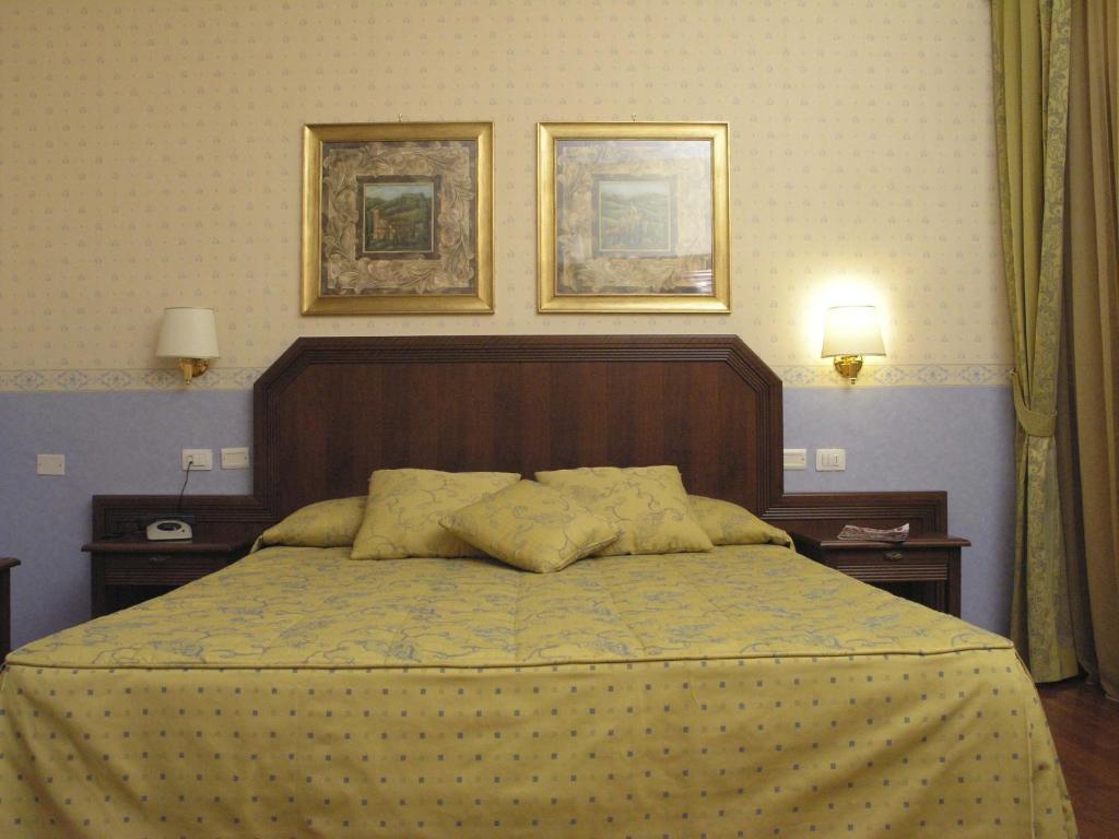 Hotel Filippeschi Orvieto Værelse billede