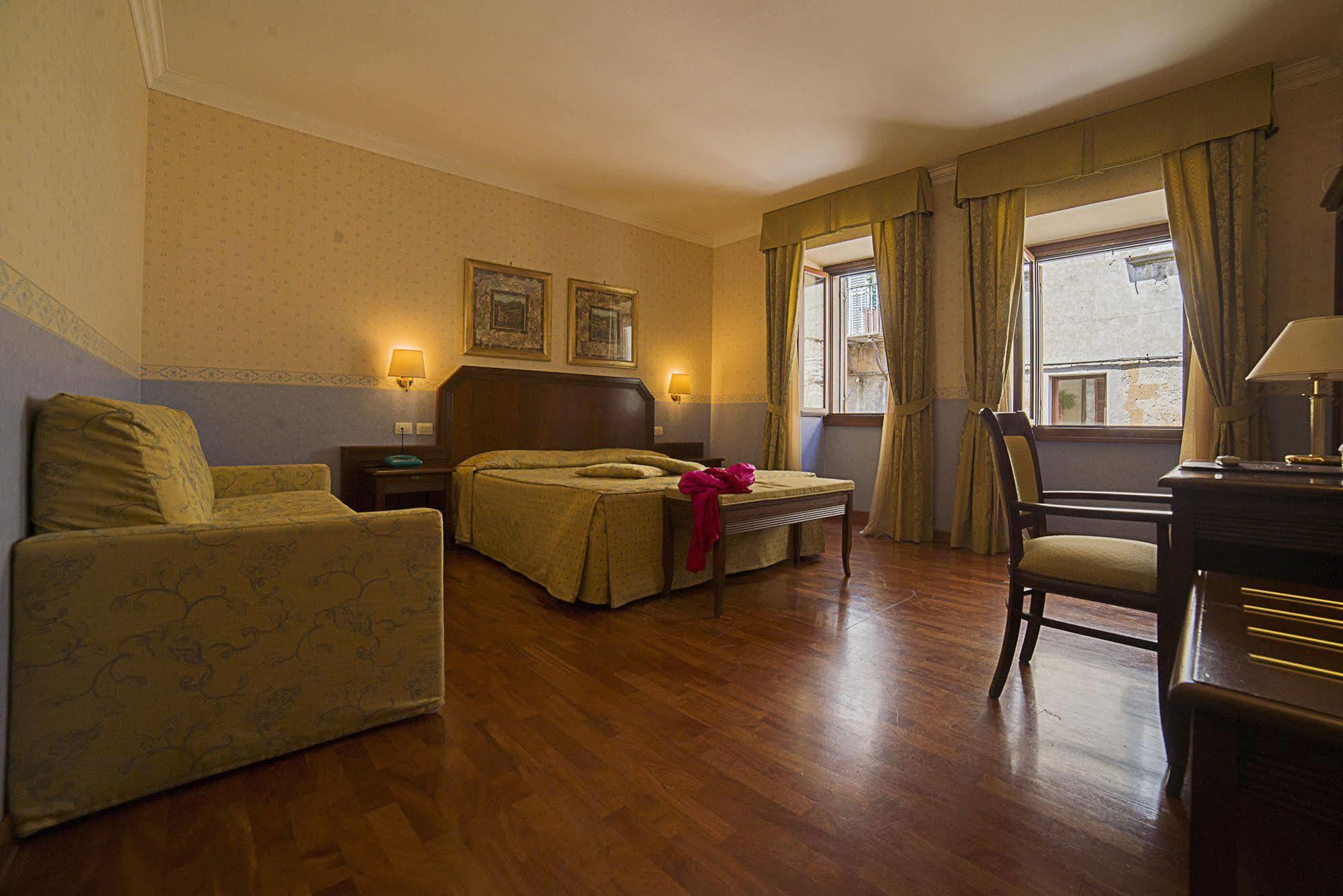 Hotel Filippeschi Orvieto Eksteriør billede
